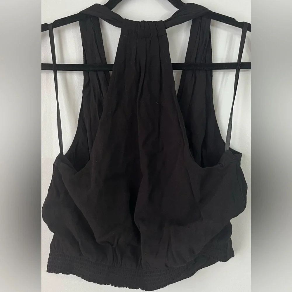 Free People women’s small black vneck sleeveless fall layering tank top